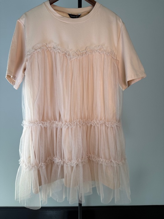 Strut & Bolt Dresses & Skirts - Strut & Bolt Mixed Media Tiered Tulle Mesh T-Shirt Dress | Size M
